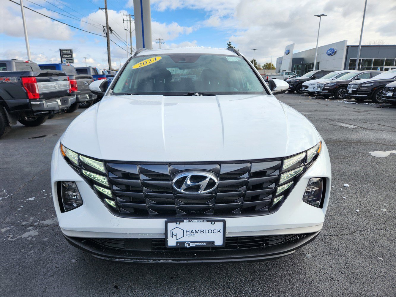 2024 Hyundai Tucson SEL photo 2