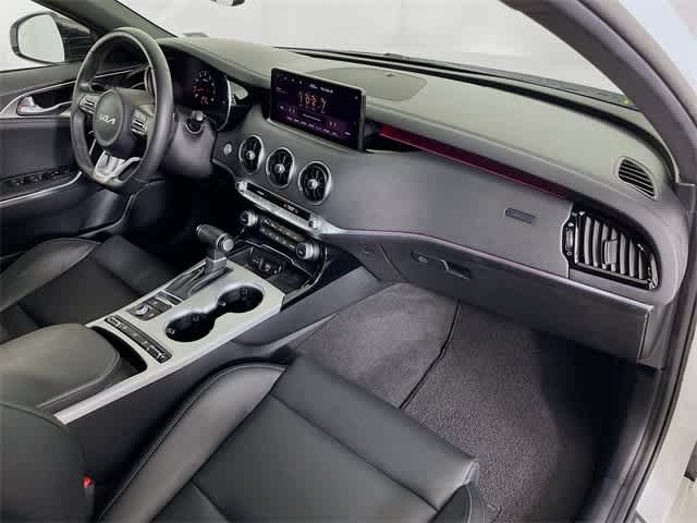 2022 Kia Stinger GT1 photo 31