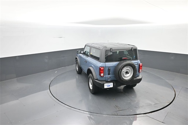 2025 Ford Bronco Base photo 17