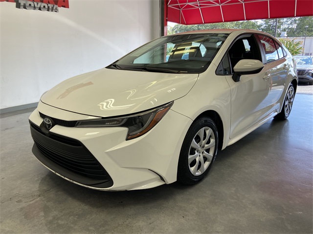 2024 Toyota Corolla LE photo 13