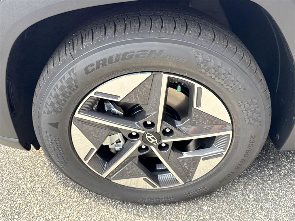 2026 Hyundai Tucson SEL photo 9