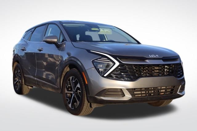 2024 Kia Sportage EX's photo