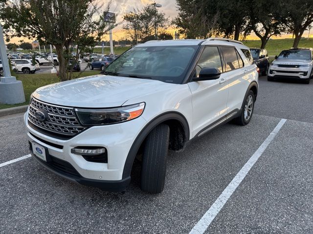 2020 Ford Explorer