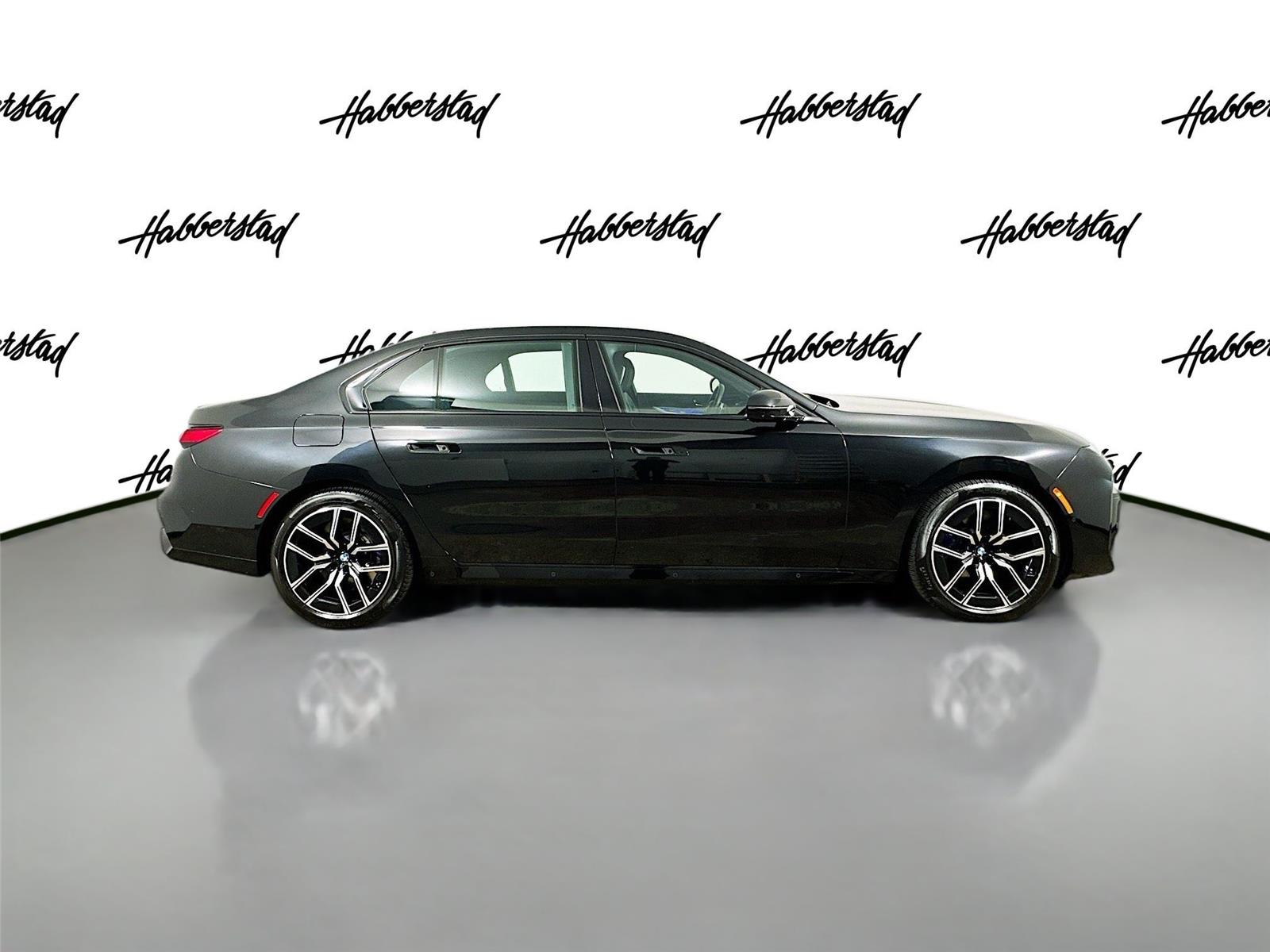 2023 Bmw 760i xDrive photo 2