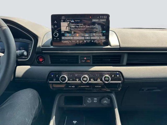 2025 Honda Pilot Elite photo 22