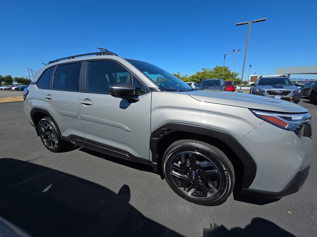 2025 Subaru Forester Limited photo 3