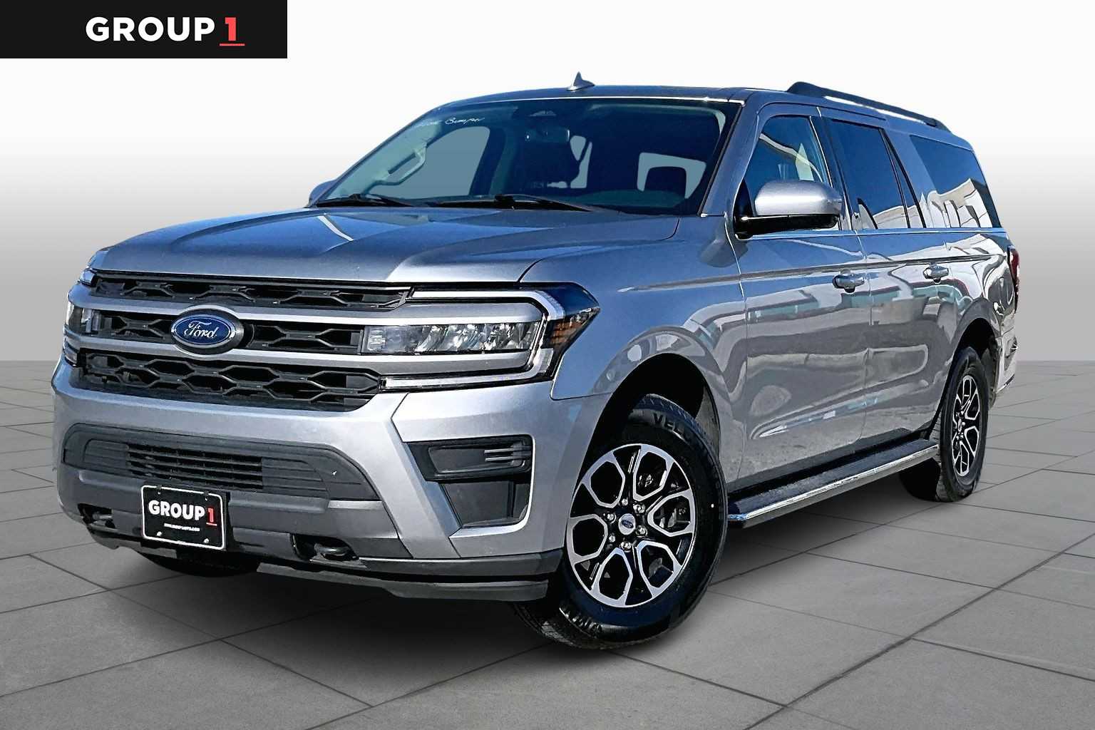 2022 Ford Expedition XLT's photo