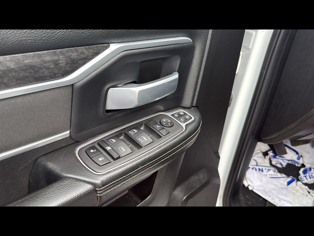2024 Ram 2500 Big Horn photo 6