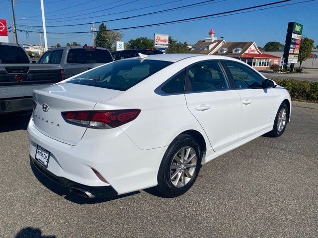 2018 Hyundai Sonata SE photo 3
