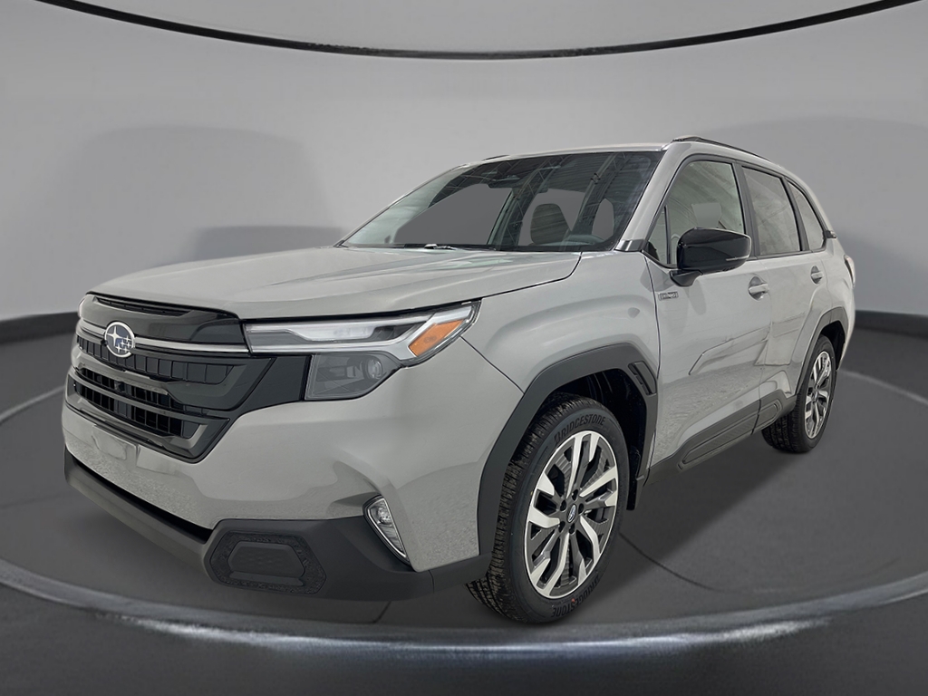 2025 Subaru Forester Touring's photo