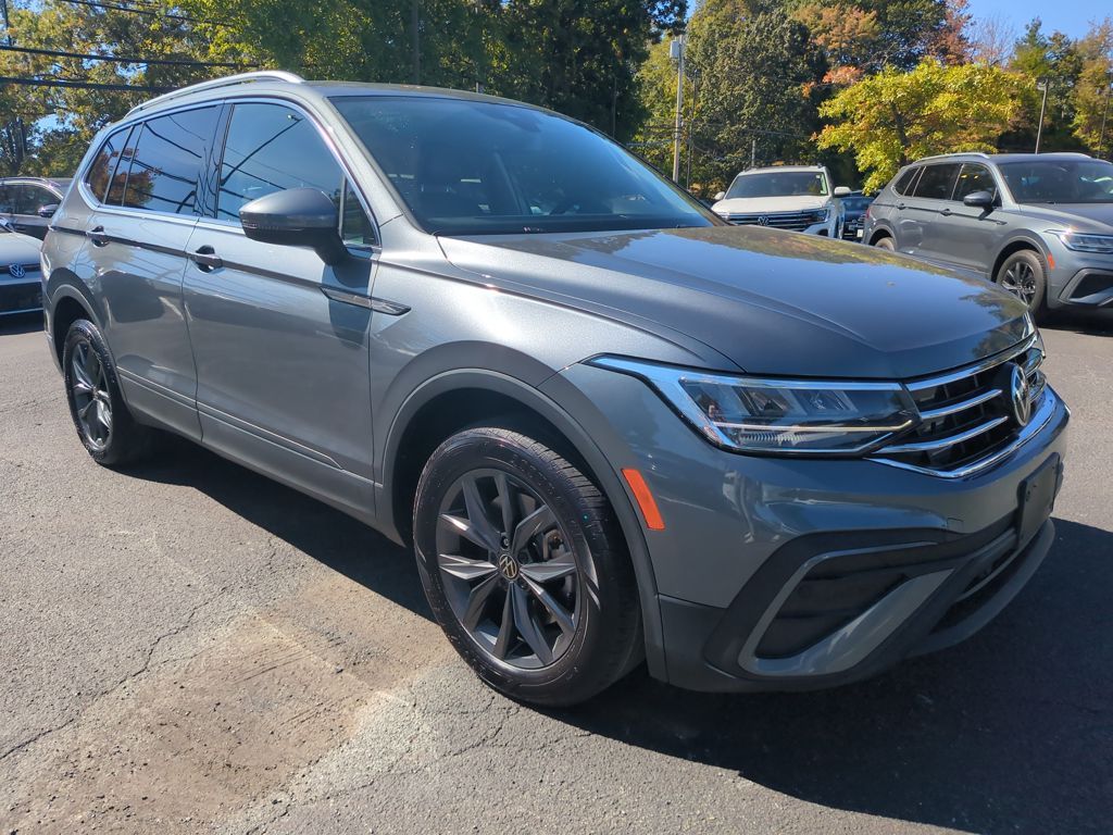2022 Volkswagen Tiguan SE photo 9