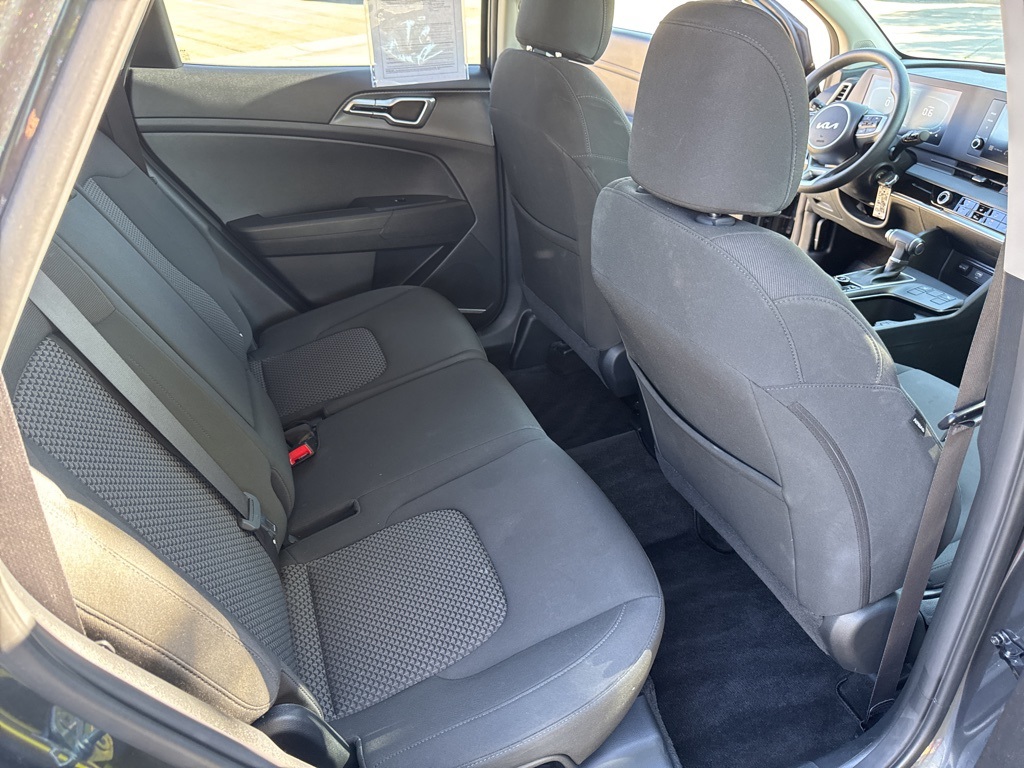 2024 Kia Sportage LX photo 20