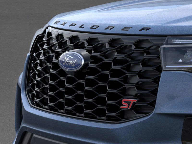 2025 Ford Explorer ST photo 16