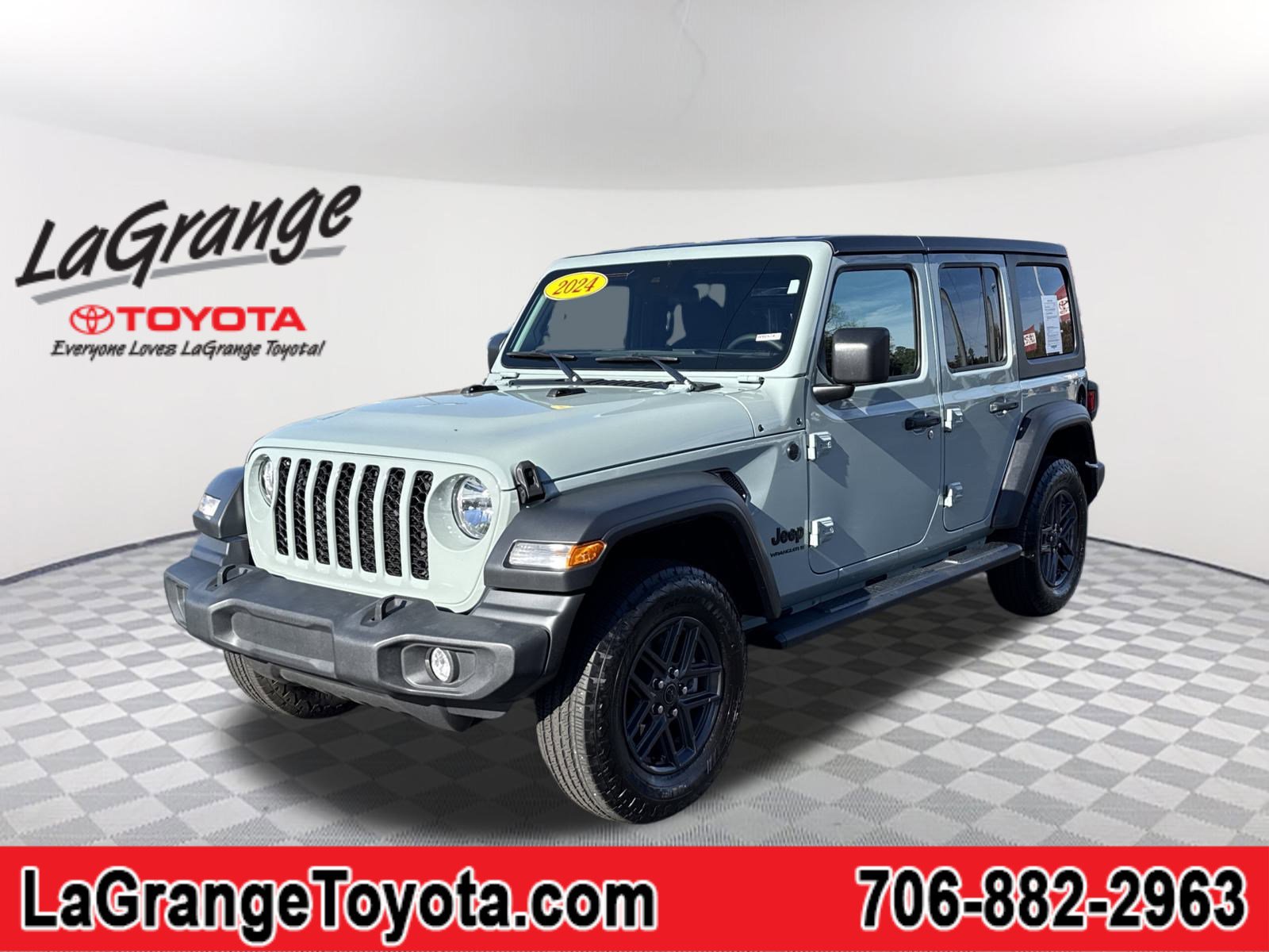 2024 Jeep Wrangler 4-Door Sport S's photo