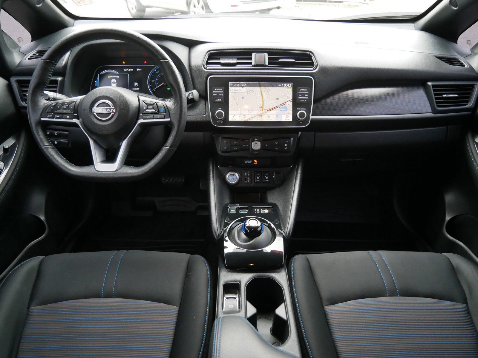 2024 Nissan Leaf SV Plus photo 12