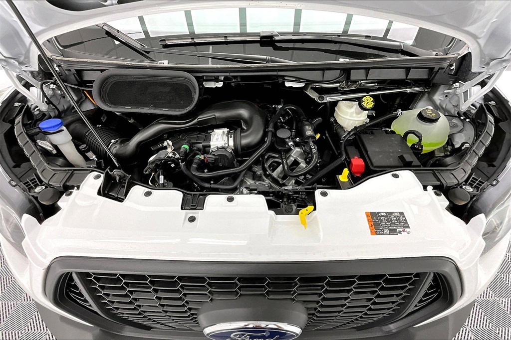 2025 Ford Transit Cargo Van photo 9
