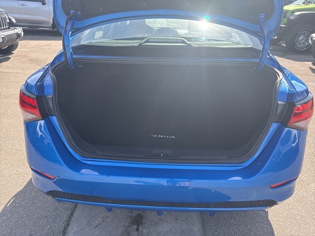 2022 Nissan Sentra SV photo 10