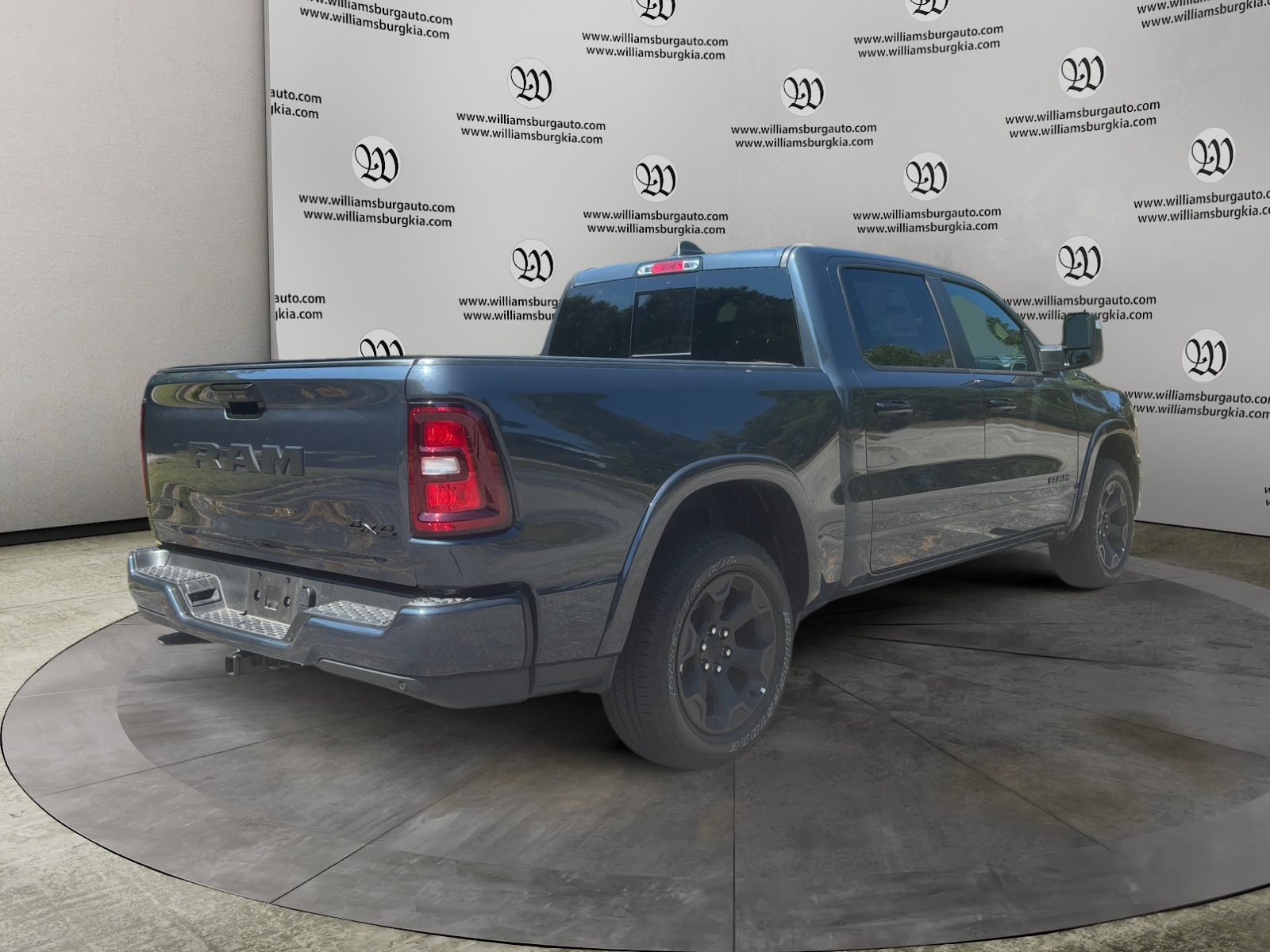 2025 Ram 1500 Big Horn Lone Star photo 2