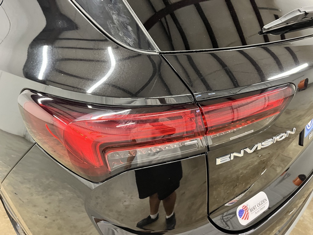 2023 Buick Envision Essence photo 7