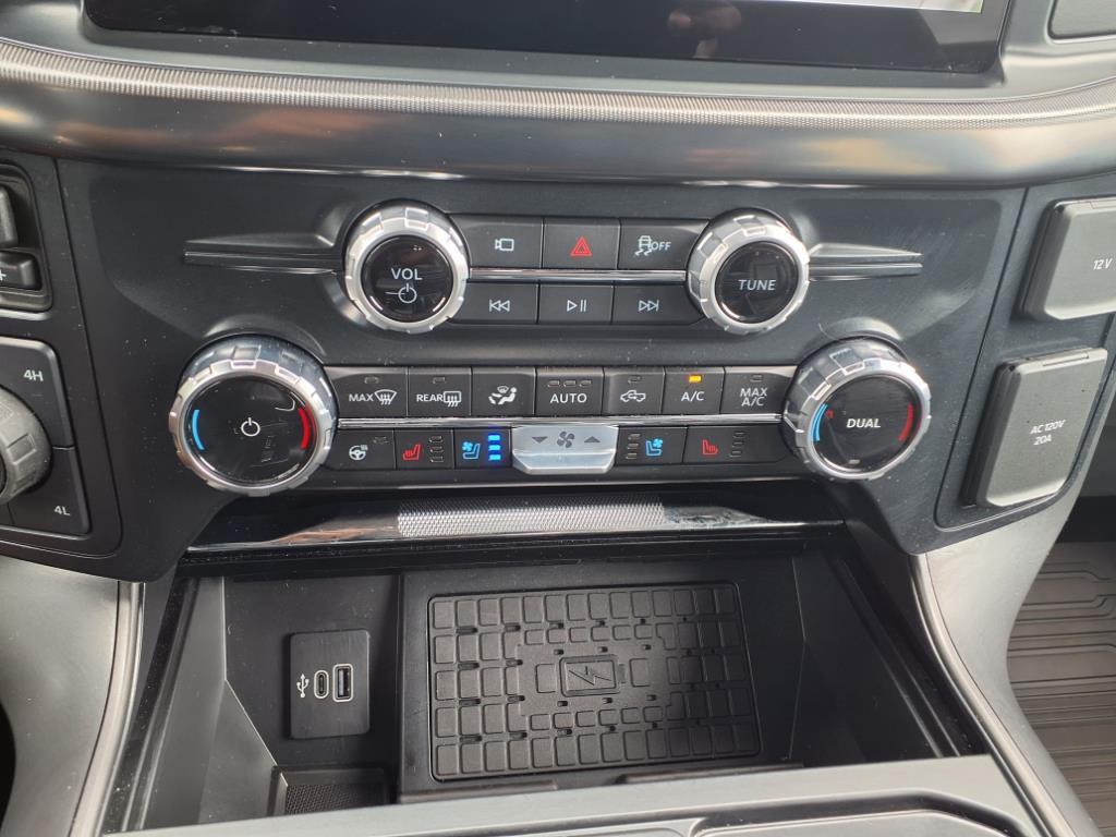 2025 Ford F-150 Lariat photo 18