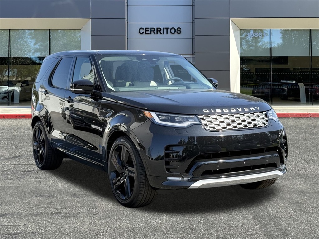 2025 Land Rover Discovery Metropolitan Edition photo 2