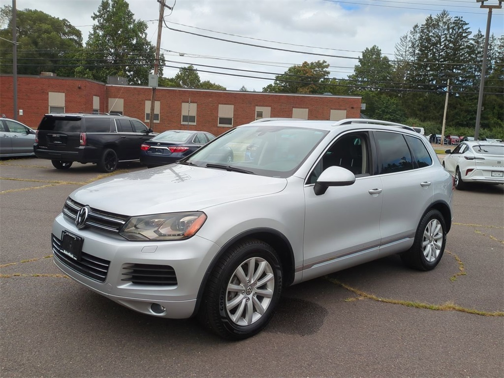 2011 Volkswagen Touareg VR6 FSI photo 7