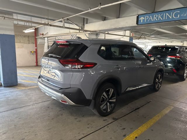 2022 Nissan Rogue Platinum photo 26