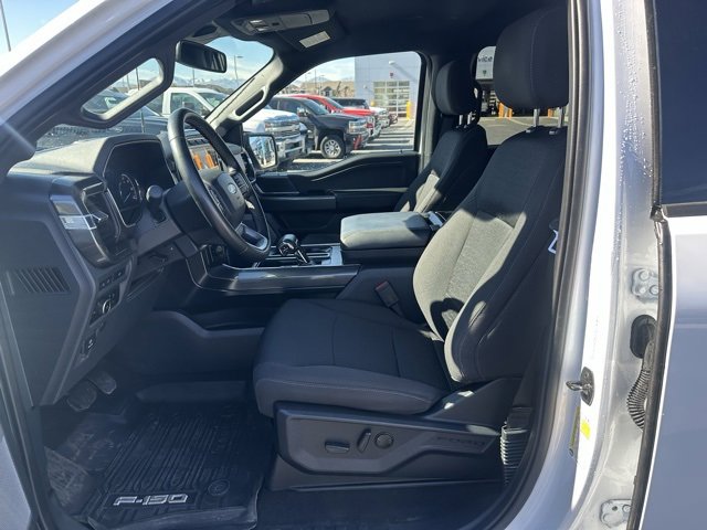 2023 Ford F-150 XL photo 2