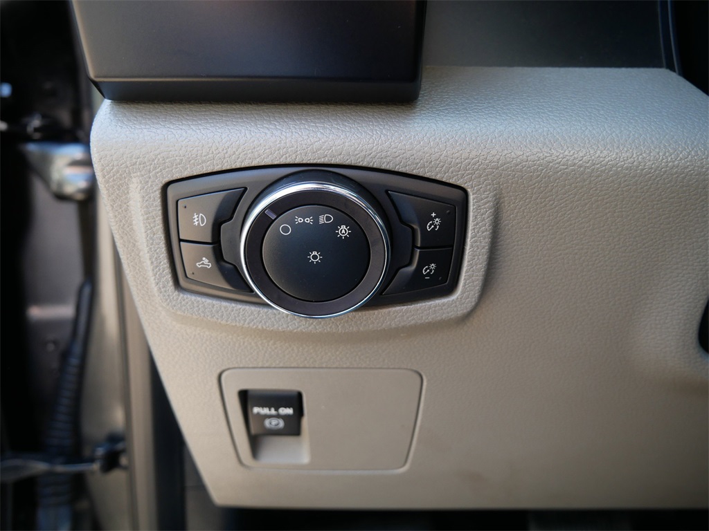 2019 Ford F-150 XL photo 25