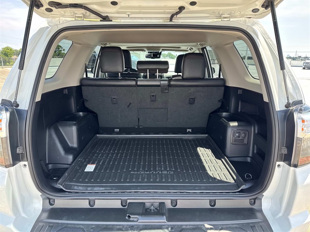 2022 Toyota 4Runner TRD Off-Road Premium photo 7
