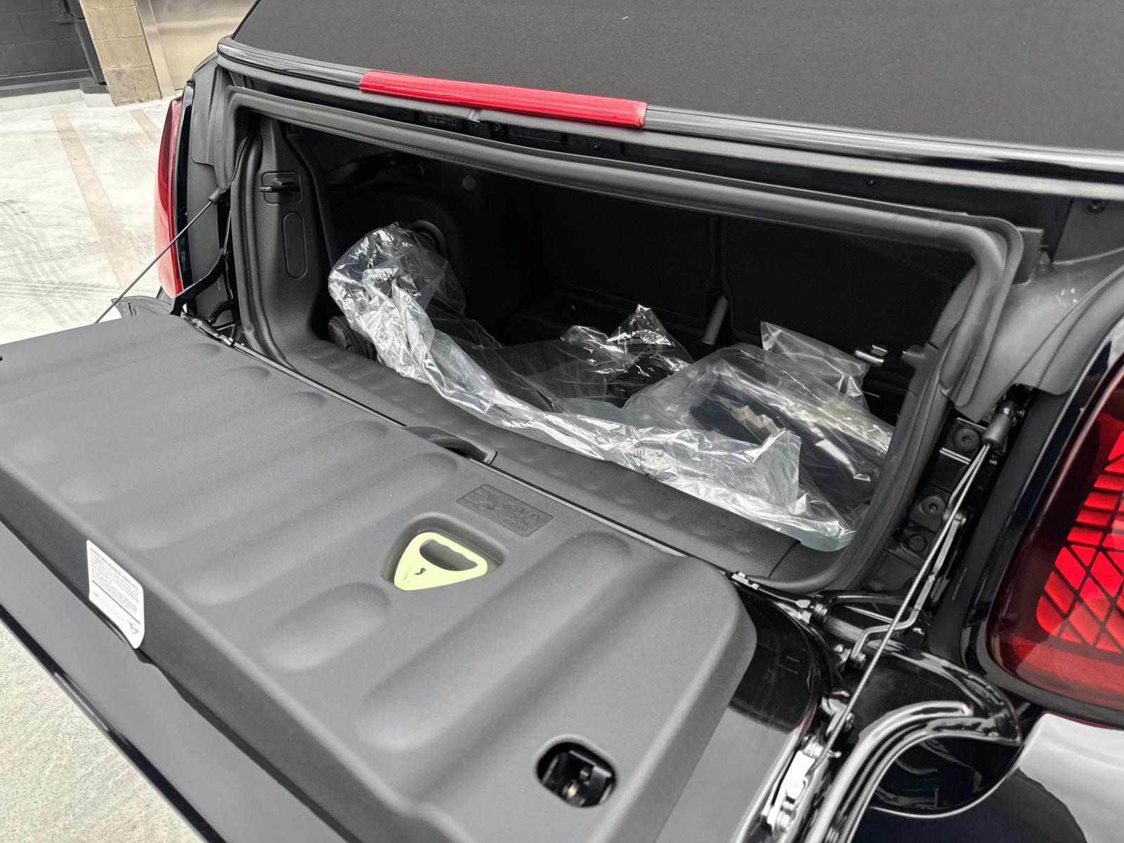 2026 Mini Cooper Convertible Iconic photo 3