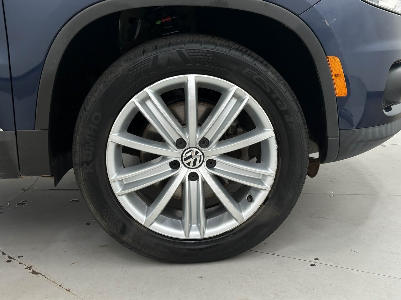 2016 Volkswagen Tiguan S photo 27