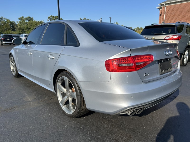 2015 Audi A4 Quattro Premium Plus photo 5