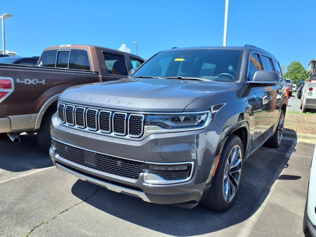 2022 Jeep Wagoneer Series III's photo
