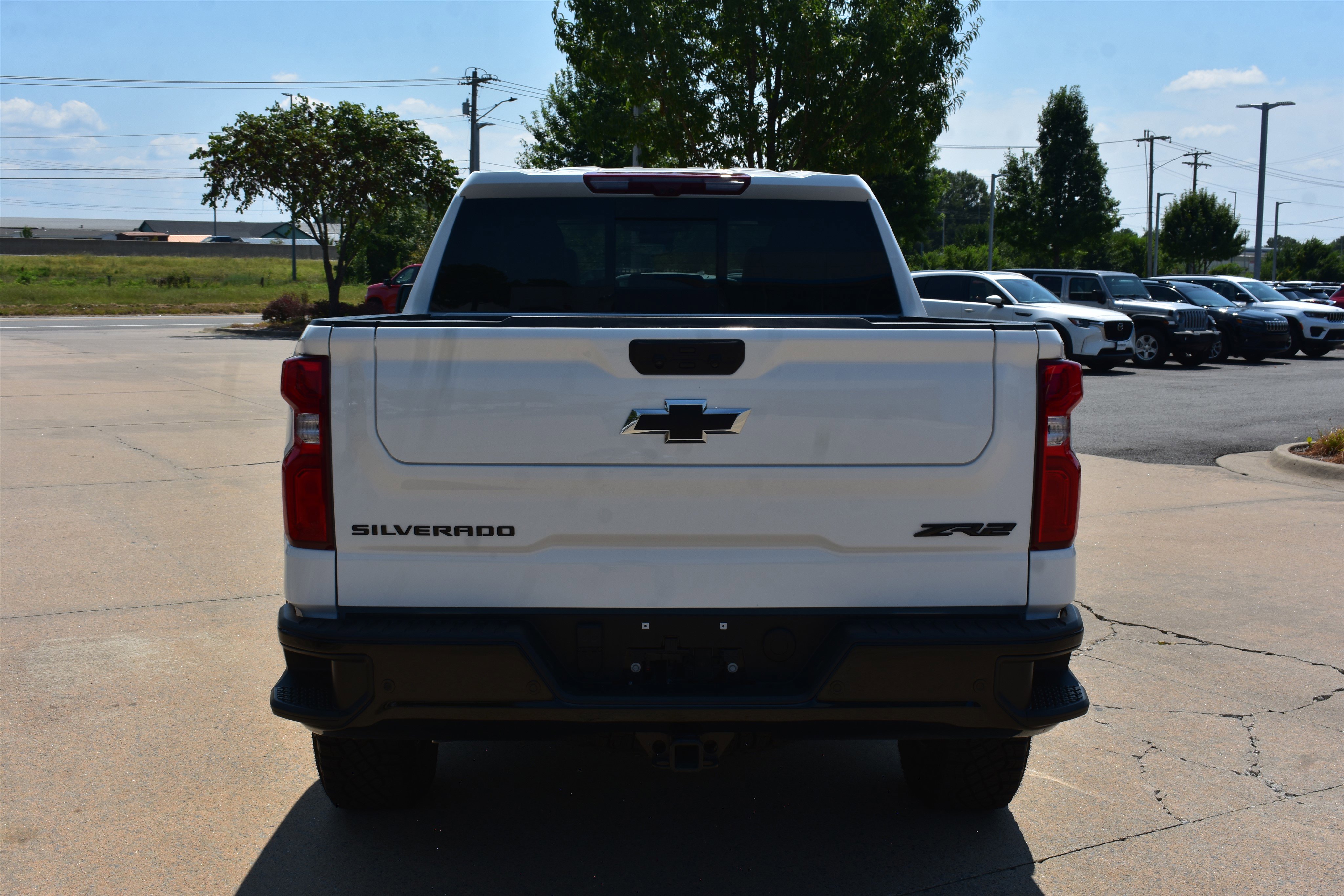 2025 Chevrolet Silverado 1500 ZR2 photo 3