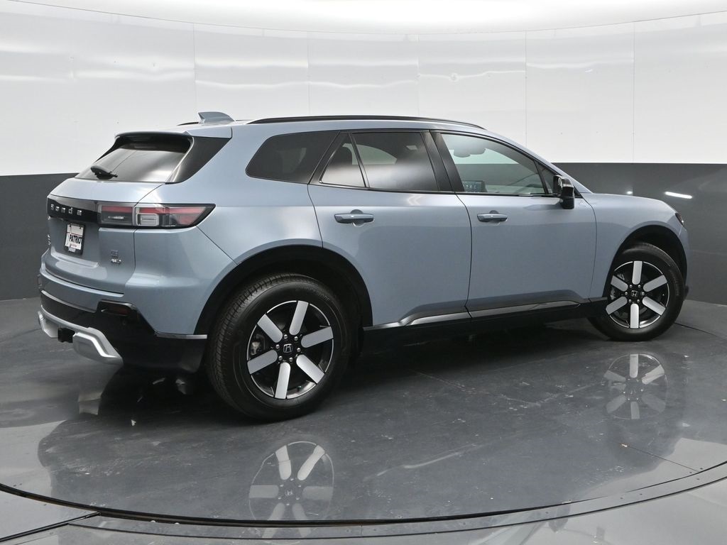 2024 Honda Prologue Touring photo 3