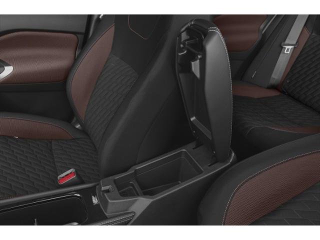 2021 Nissan Kicks SR photo 11