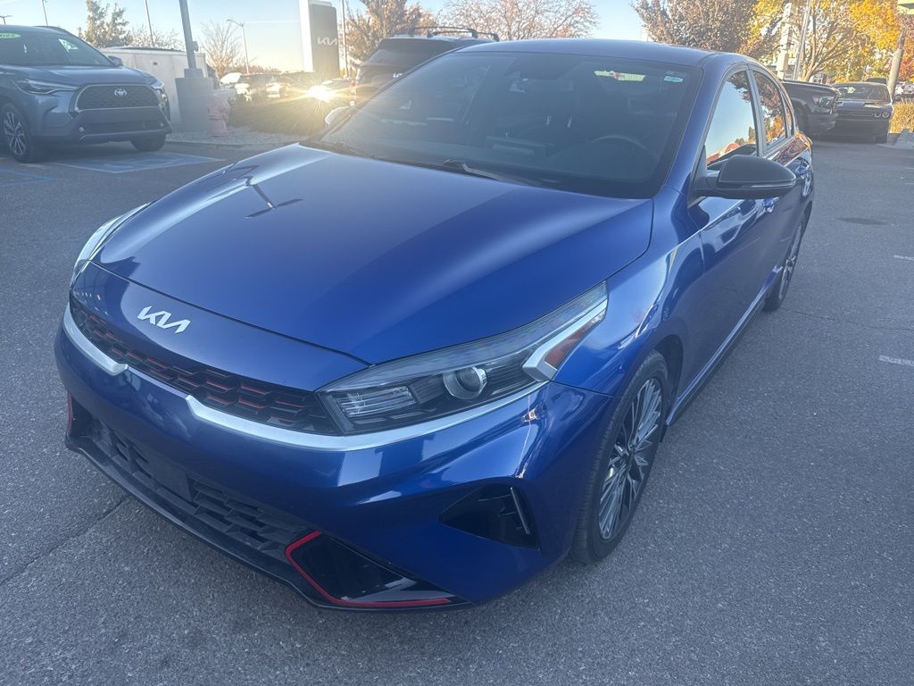 2024 Kia Forte GT-Line photo 2