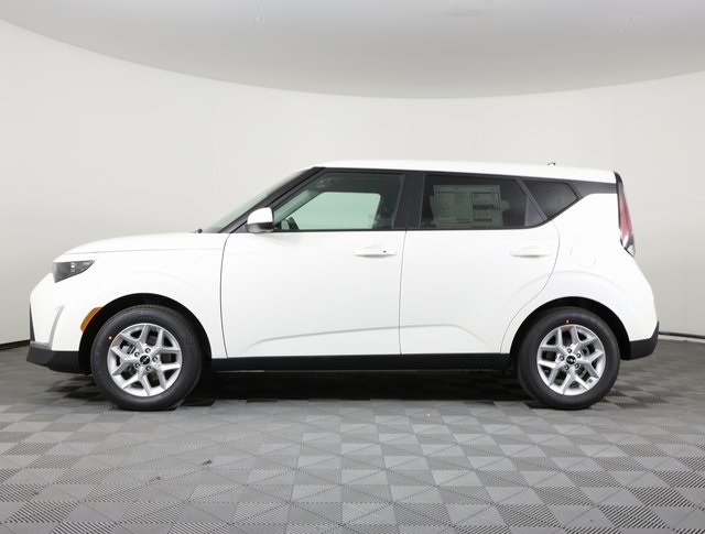 2025 Kia Soul S photo 4