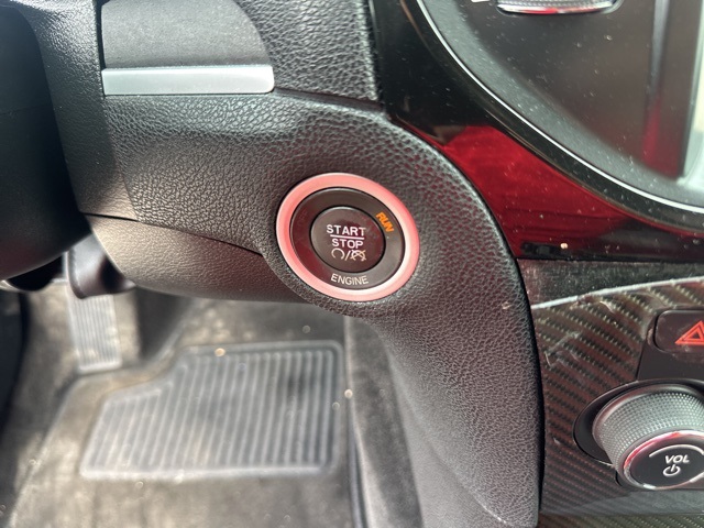 2012 Chrysler 300 SRT8 photo 16