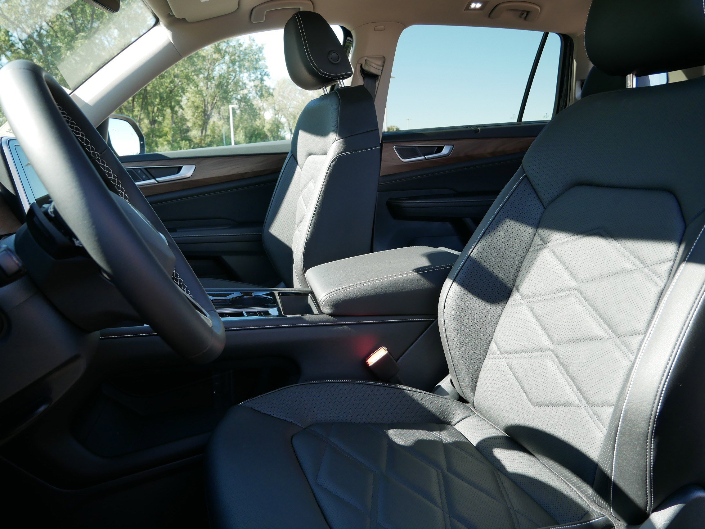 2026 Volkswagen Atlas SE Technology photo 4