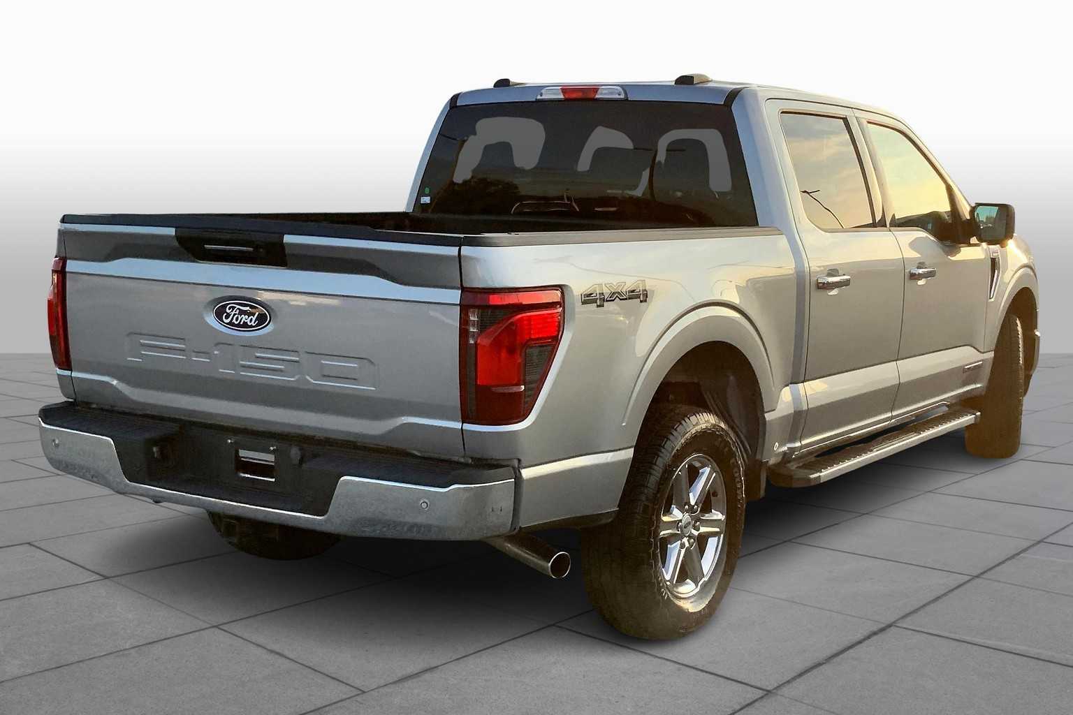 2024 Ford F-150 XLT photo 10