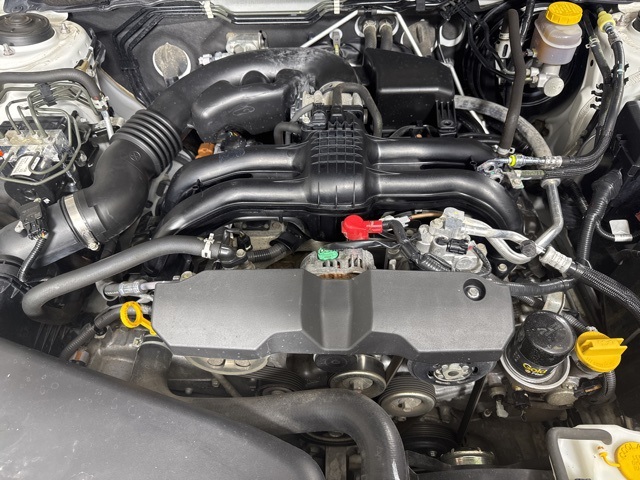 2014 Subaru Outback 2.5i photo 9