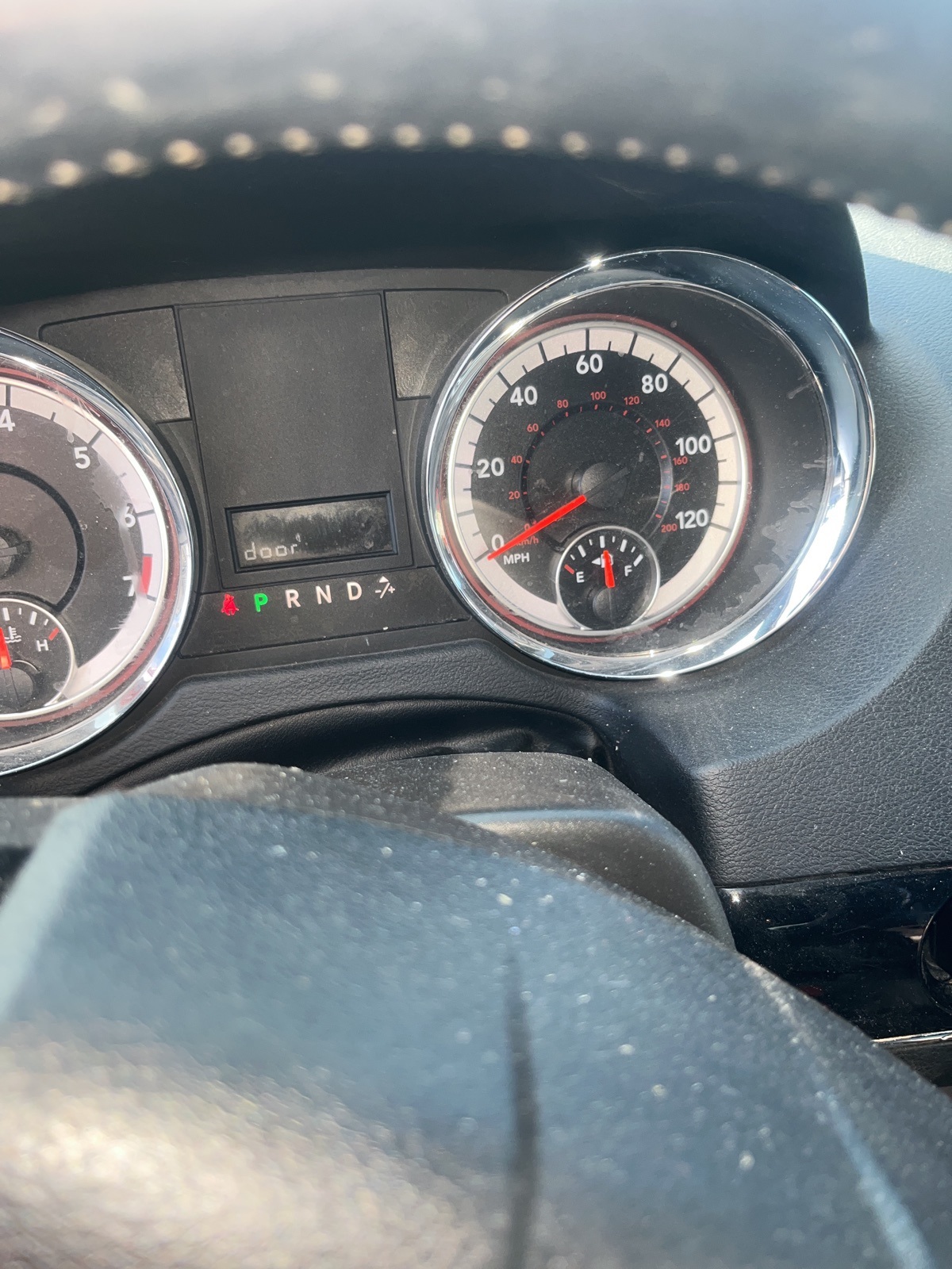 Used 2018 Dodge Grand Caravan SXT with VIN 2C4RDGCG8JR360007 for sale in Kansas City