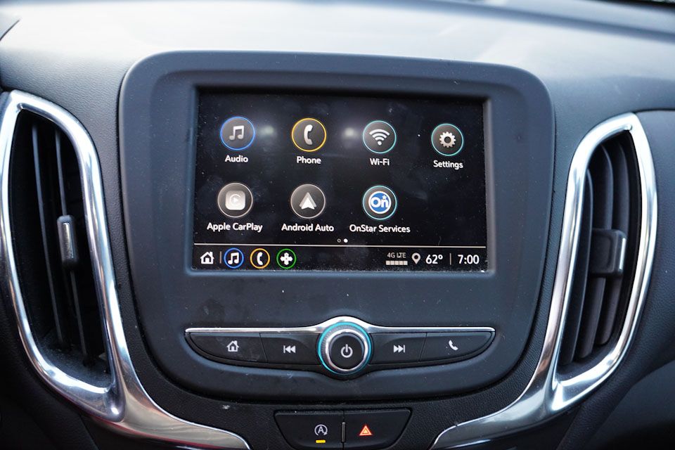 2022 Chevrolet Equinox LT photo 4