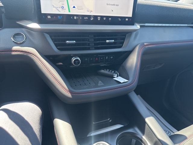 2025 Ford Explorer ST photo 33