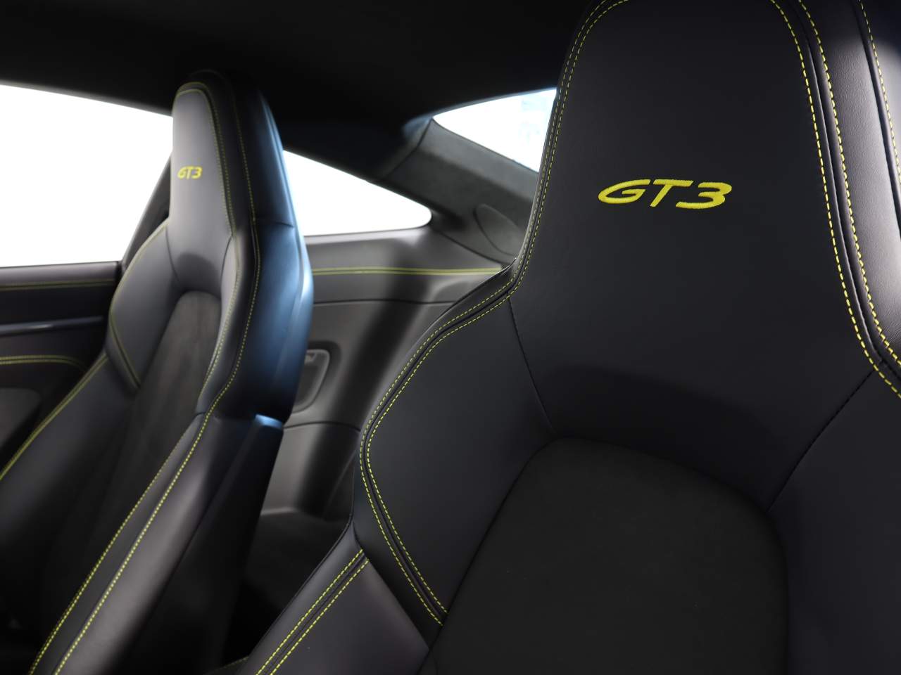 2023 Porsche 911 GT3 photo 19