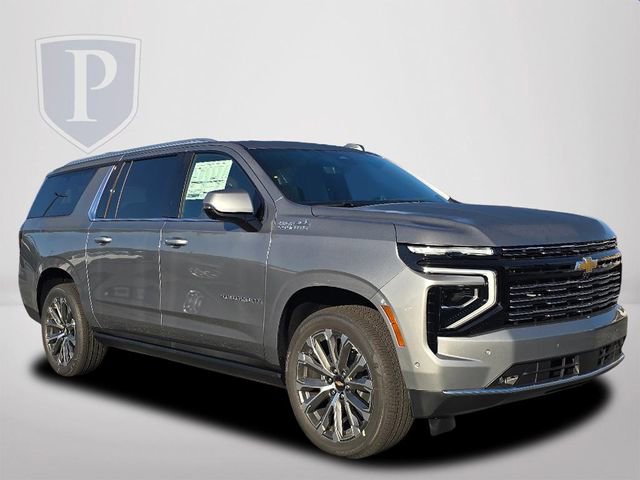 2026 Chevrolet Suburban High Country photo 2