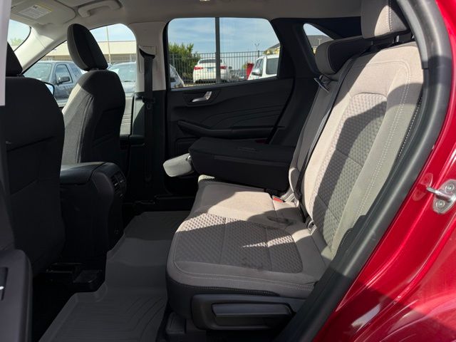 2021 Ford Escape SE photo 23