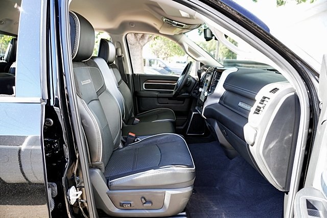 2024 Ram 3500 Laramie photo 10